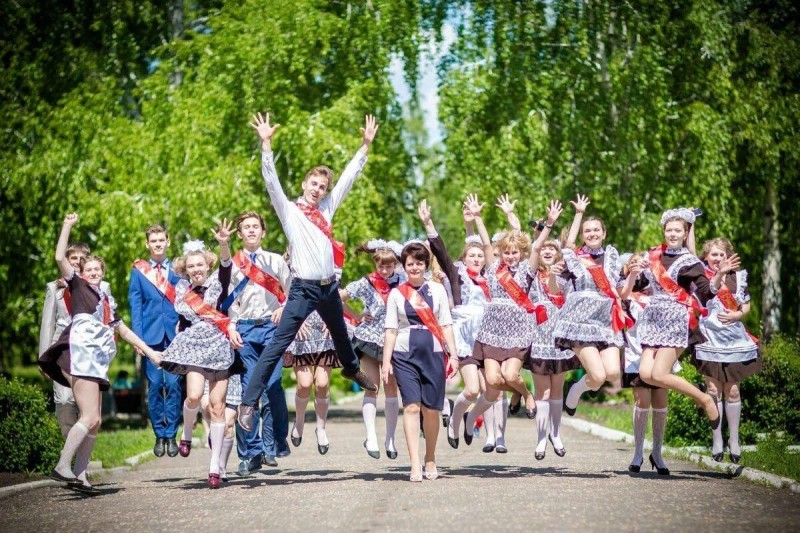 последний звонок.jpeg